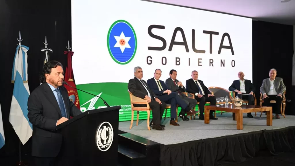 Sáenz reclamó un trato justo y equitativo para el norte en la Cumbre del Bioetanol