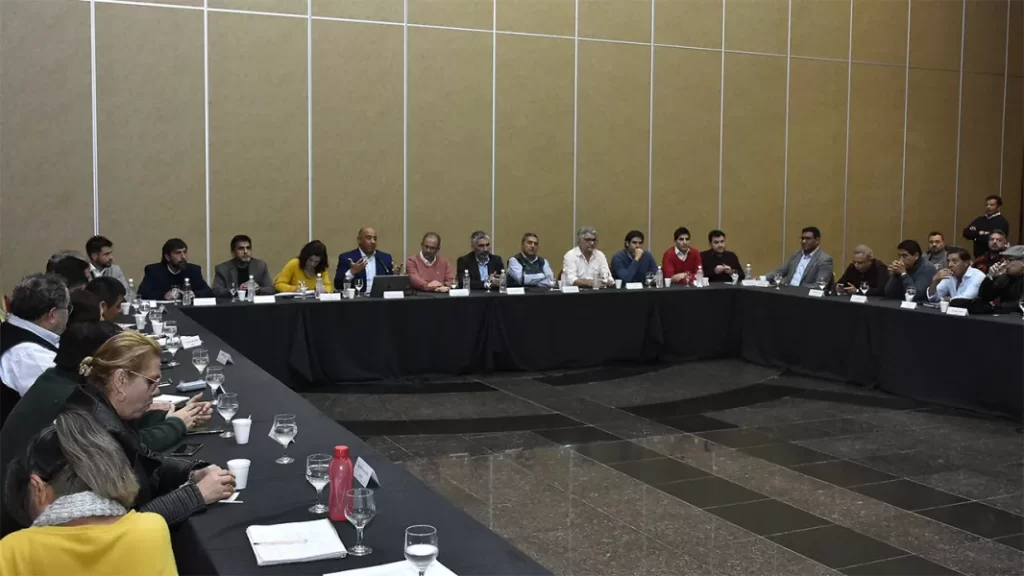 El Gobierno Provincial propuso un aumento del 10,5% para el segundo semestre