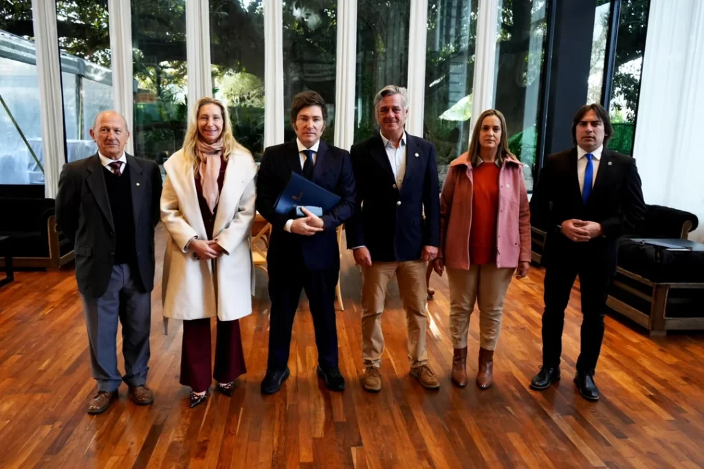 Milei le ratificó al campo que no hay baja de retenciones