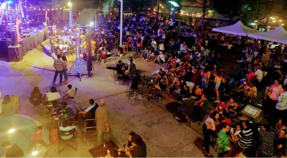 Este fin de semana en los Paseos Artesanales, habrá danza y shows en vivo