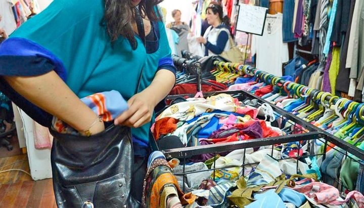 Imputaron a tres mujeres acusadas de actuar como «mecheras» en la peatonal Alberdi