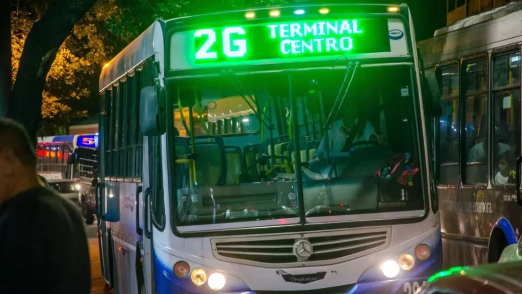 UTA levantó el paro y los colectivos circulan con normalidad en Salta