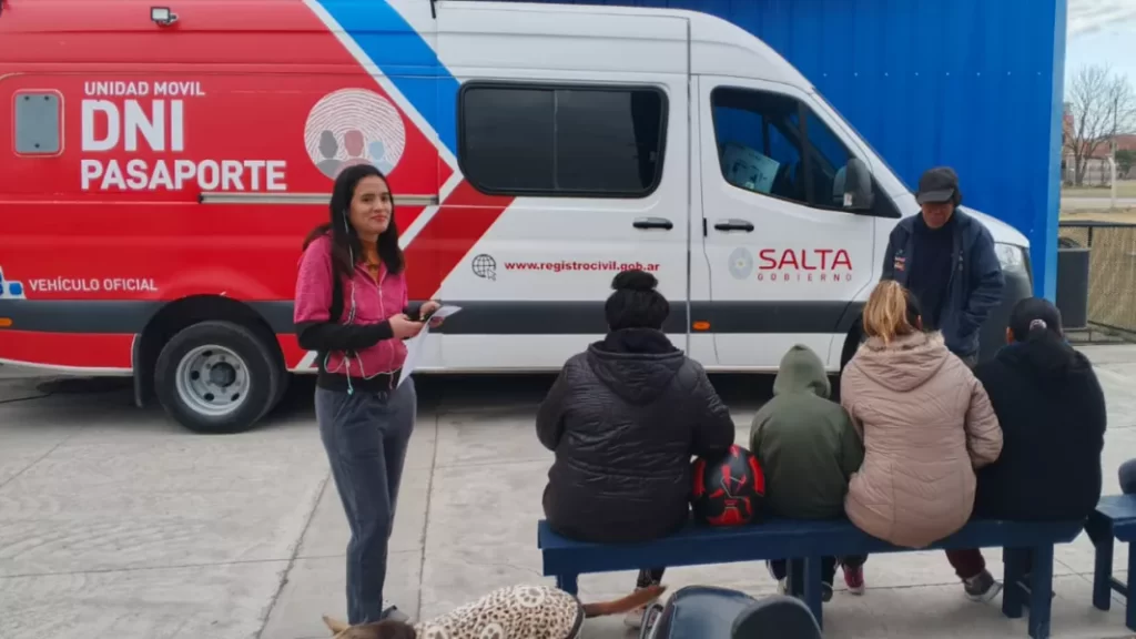 El Registro Civil mantiene un operativo de identificación en Embarcación y en Capital