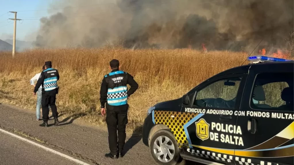 Trabajo preventivo de Seguridad Vial en zonas afectadas por la escasa visibilidad por humo