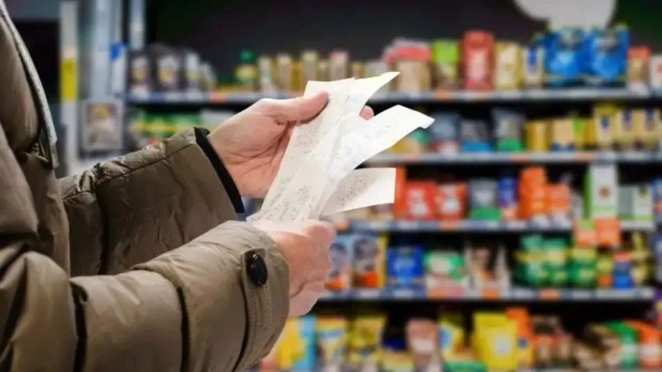 La inflación fue del 1,9% en julio y 36,6% en los últimos doce meses