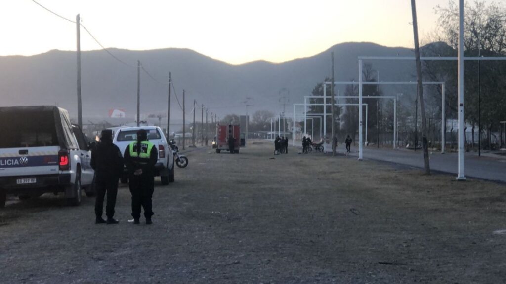 Tragedia por el zonda en Salta: un motociclista murió y su pareja quedó grave