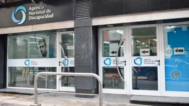 Escándalo por coimas: nuevos allanamientos en ANDIS y la droguería Suizo Argentina