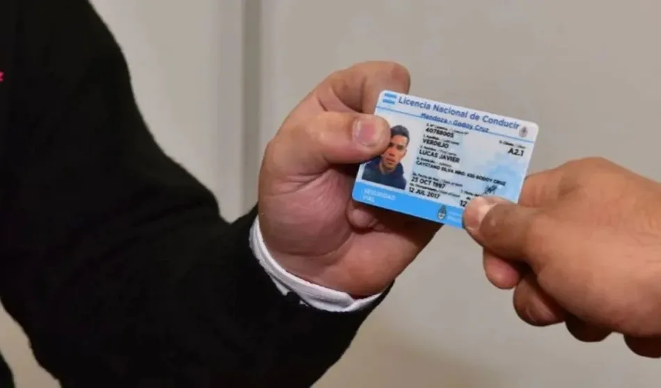 Tránsito advierte sobre estafas con la Licencia de Conducir