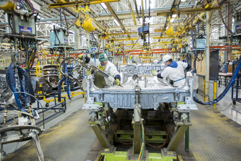 La actividad económica cayó 0,7% en junio