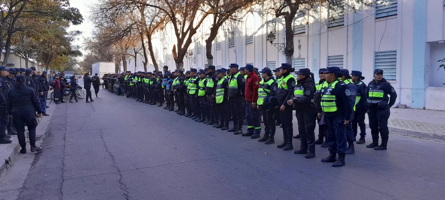 Operativo de Seguridad por el partido entre Gimnasia y Tiro y Deportivo Maipú de Mendoza