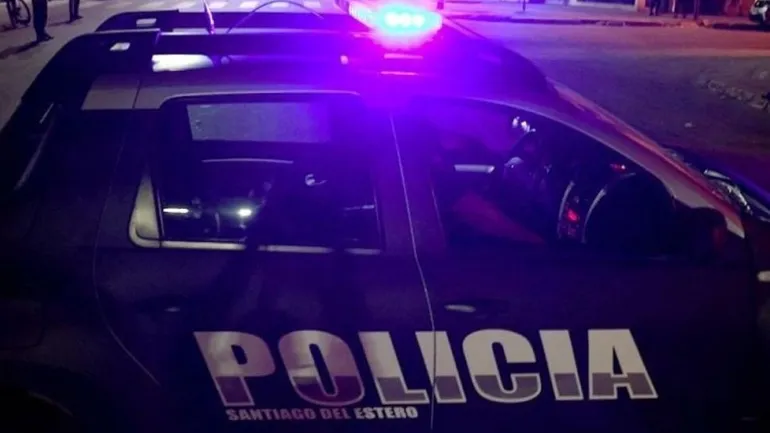 Horror en la ruta: levantaron a un hombre que hacía dedo y abusó de su hija en el asiento de atrás