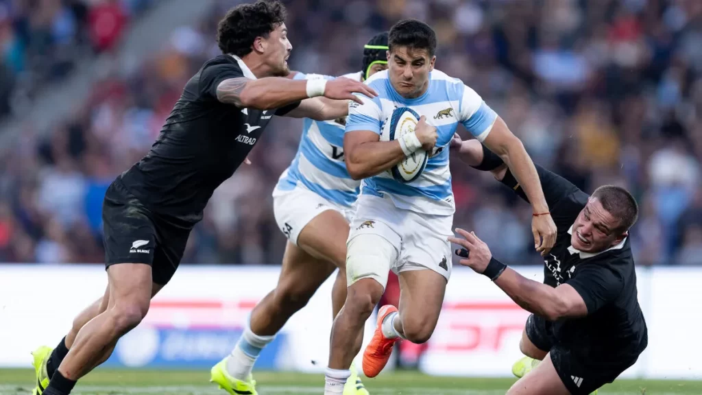 Rugby Championship: Los Pumas sufrieron ante la potencia de los All Blacks en el debut