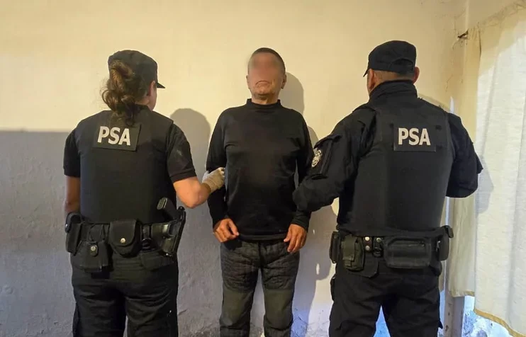 Cuatro detenidos por captar a adolescentes para que mantengan relaciones sexuales con hombres