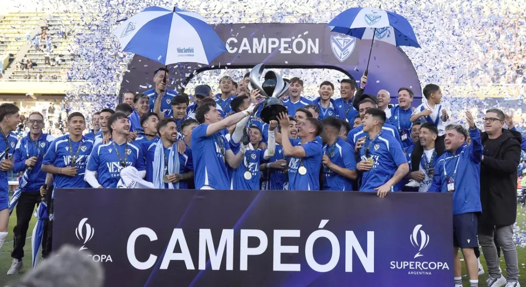 Vélez superó a Central Córdoba y gritó campeón en la Supercopa Argentina
