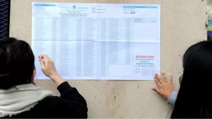 Elecciones Buenos Aires 2025: apenas el 30% del padrón votó hasta el mediodía