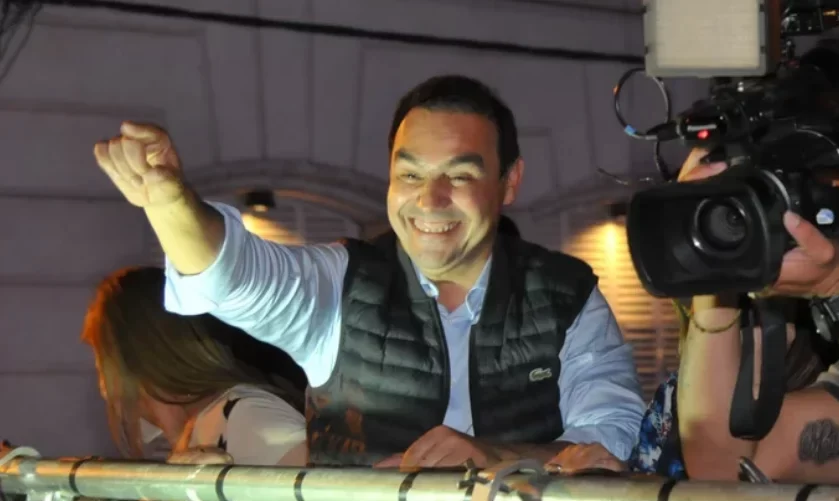 Triunfo arrollador de Vamos Corrientes: mayoría en Diputados y Senado y control del 90% de intendencias
