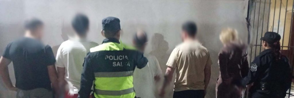 Se desarticuló una banda que robaba con inhibidores de cierre de vehículos en Orán
