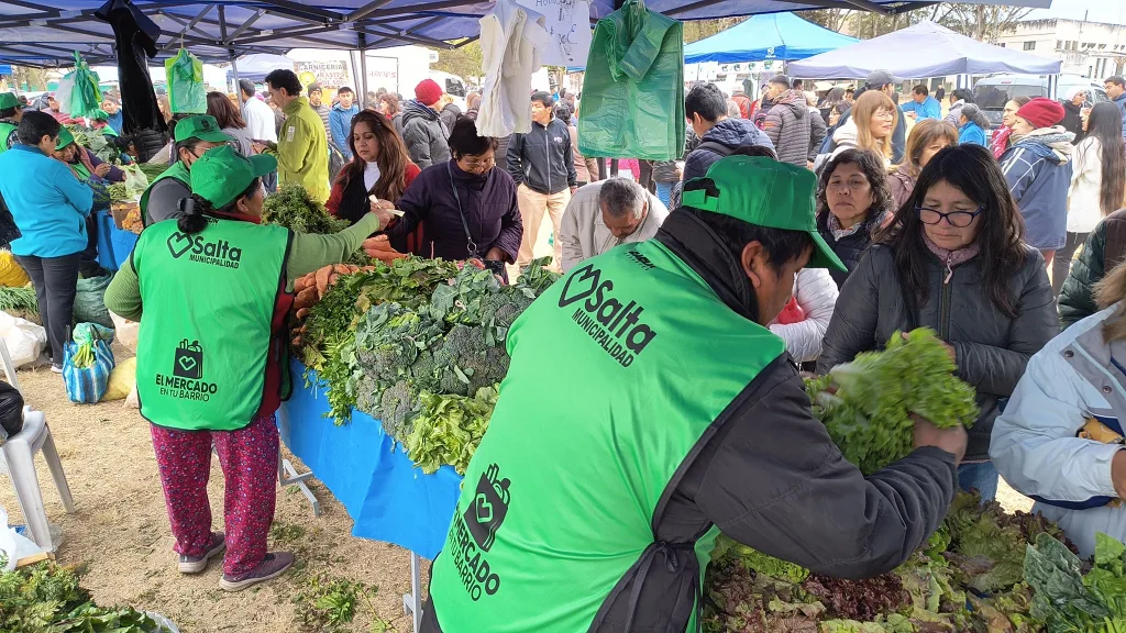 “El Mercado en tu Barrio” llega a Ciudad del Milagro con descuentos de hasta el 30%