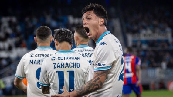 Racing le ganó a San Lorenzo por 2-0 y se acerca a la zona de clasificación en el Torneo Clausura