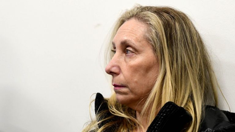 Comisión Libra: la oposición citó a Karina Milei para mañana, pero hay nula expectativa de que se presente