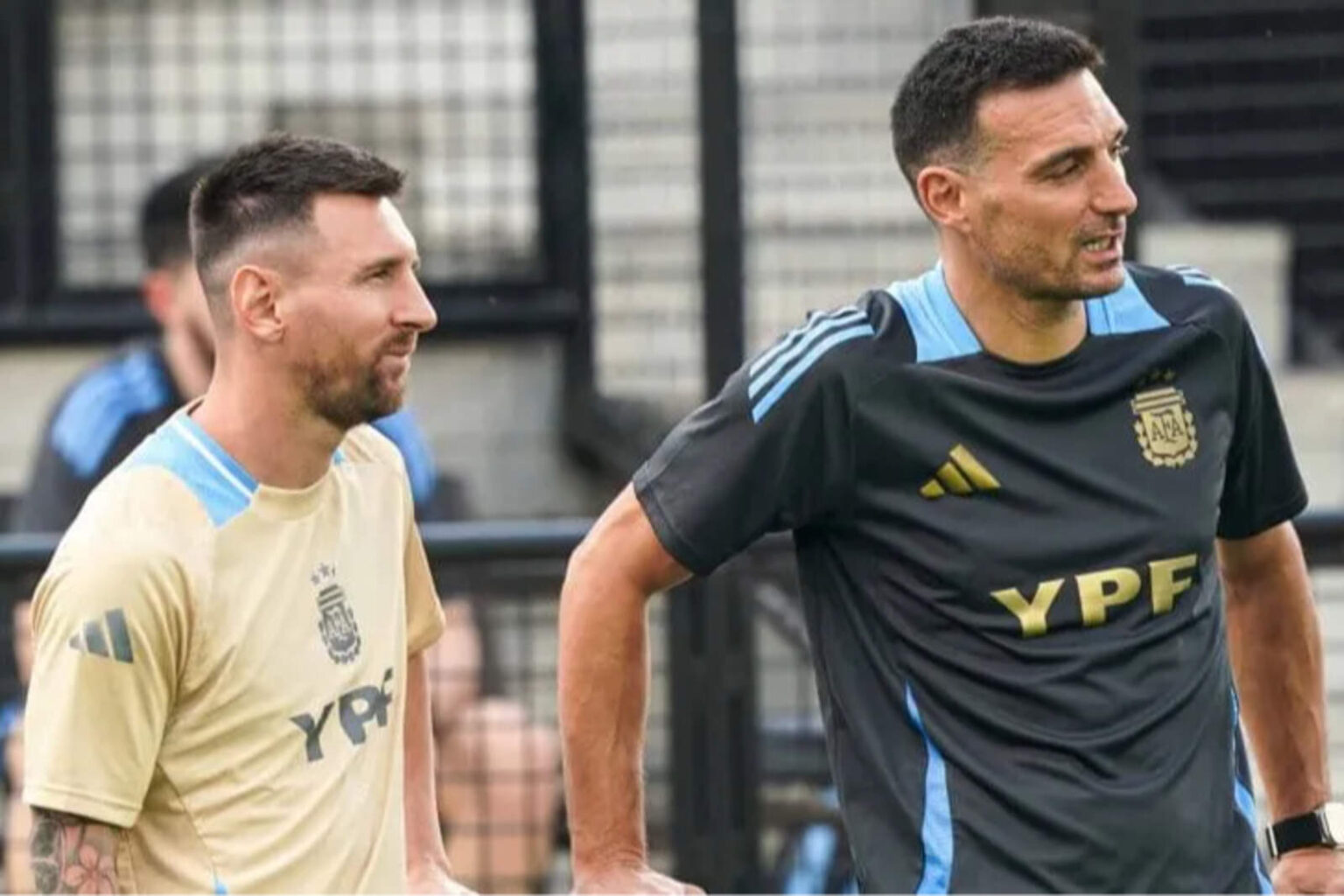 Messi ya está en Argentina y Scaloni tendrá hoy el plantel completo para iniciar los entrenamientos