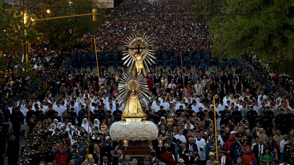 El Señor y la Virgen del Milagro, un signo de protección y de unidad para Salta