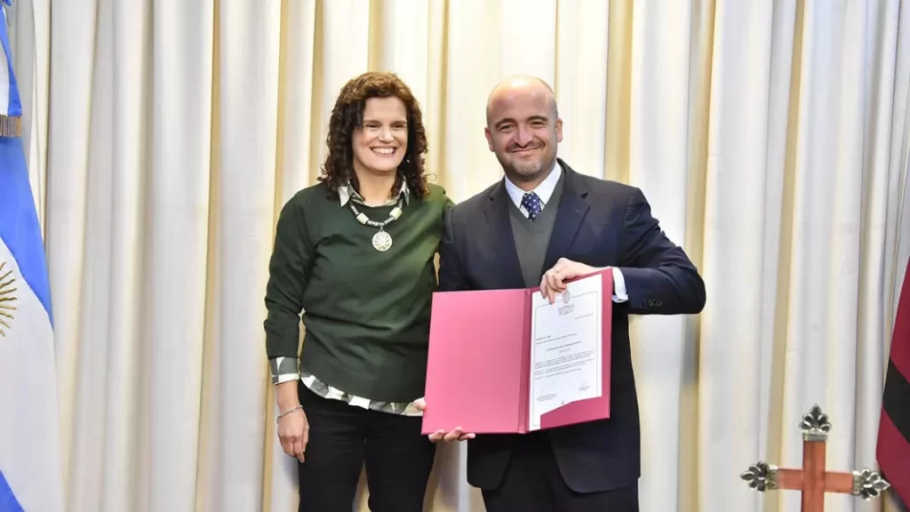 Asumieron nuevas autoridades en el Ministerio de Educación, Cultura, Ciencia y Tecnología