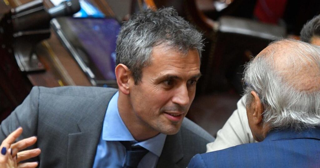 Acusan a Menem de “cajonear” los últimos proyectos de ley aprobados en Diputados