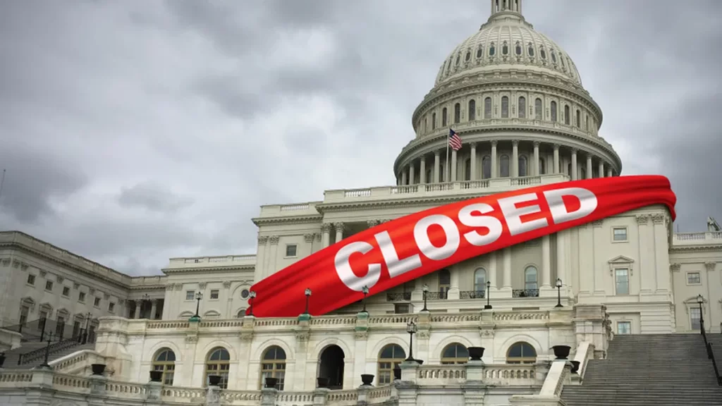 El Gobierno de Estados Unidos entra en cierre por primera vez en casi 7 años