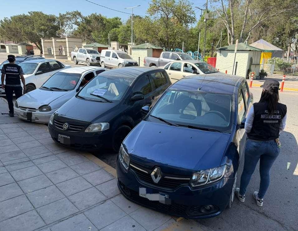 Secuestran 15 vehículos y detenienen a 13 personas en Salta