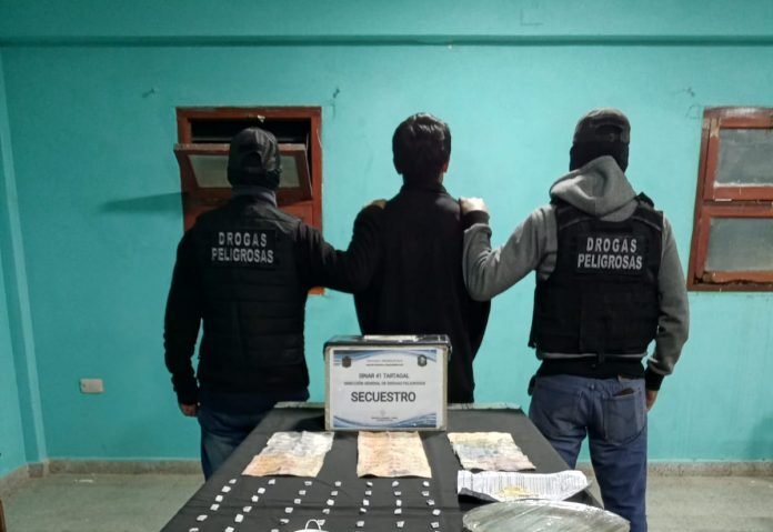 Dos detenidos por comercialización de drogas tras allanamientos en Tartagal