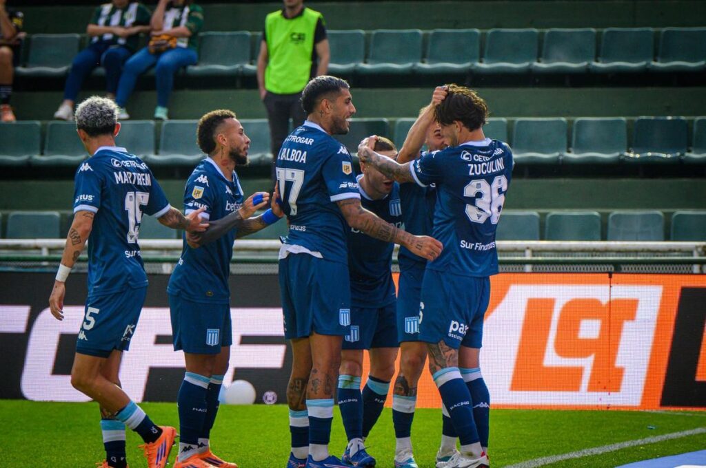 Racing le ganó 3-1 a Banfield y se acomoda en la Zona A del Torneo Clausura