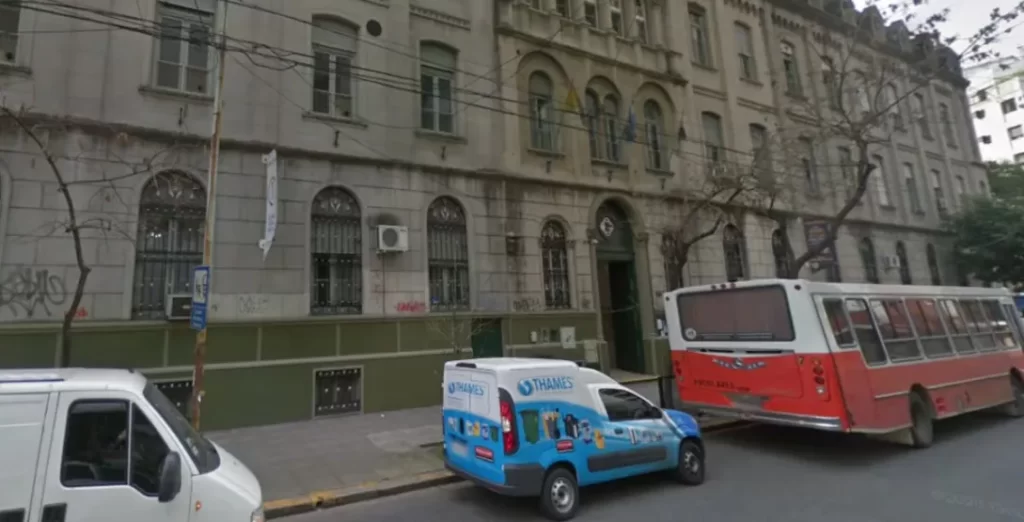 Explosión en un colegio de Palermo: cinco menores heridos