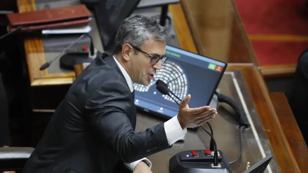 La Libertad Avanza busca postergar el debate del Presupuesto 2026 y tratarlo en sesiones extraordinarias