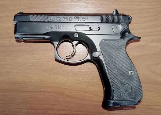 Otro robo en la policía de Orán: ahora desapareció un arma