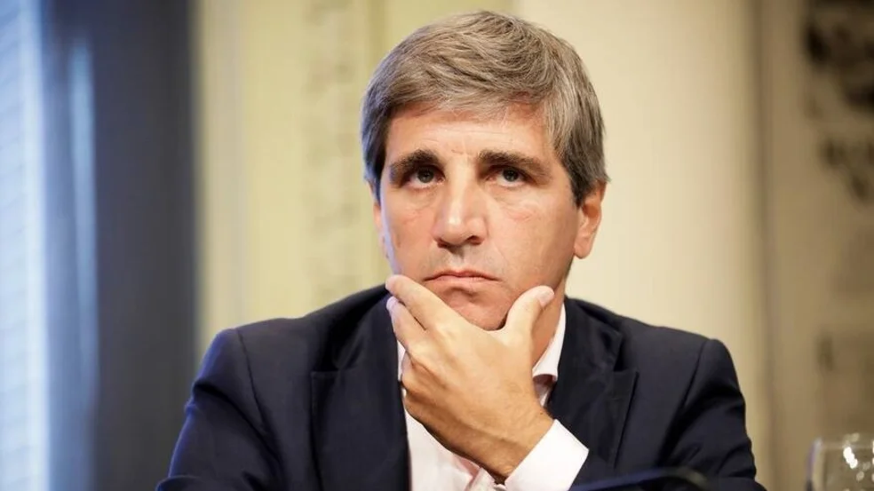 Diputados aprobó la interpelación de Luis Caputo para que explique el acuerdo con Estados Unidos