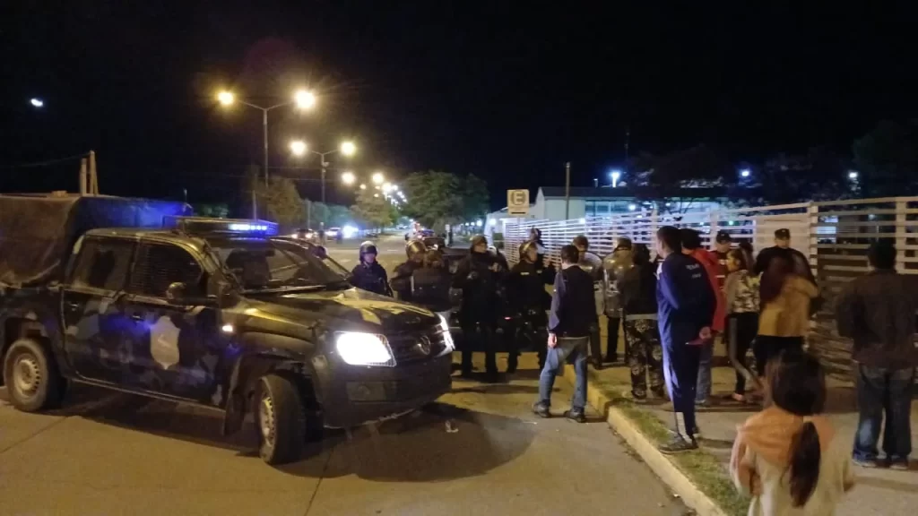 Motín y principio de incendio en la Alcaldía de Salta