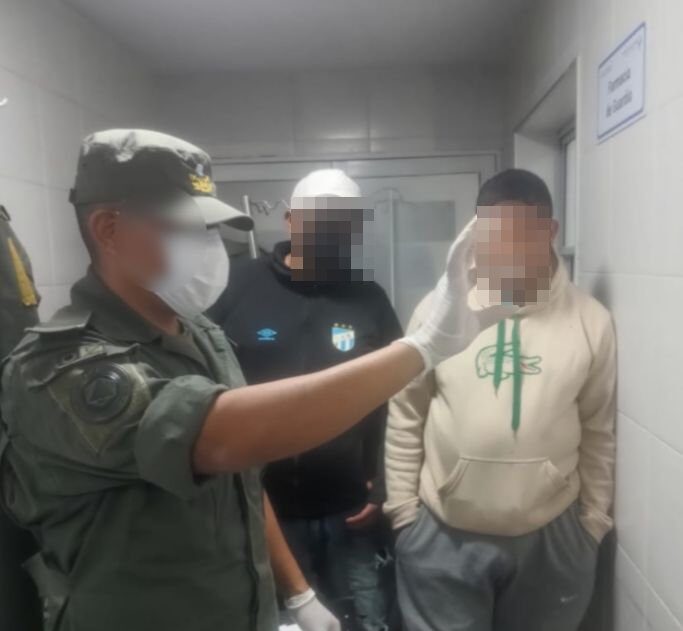 Detienen a dos “capsuleros” que ingirieron más de 2 kilos de cocaína
