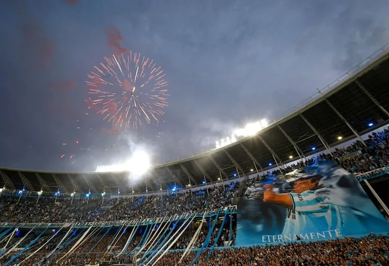 Racing vs. River se jugará con público y a estadio lleno