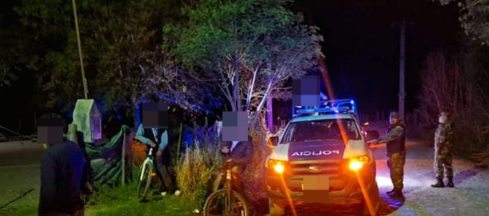 Clausuraron una fiesta clandestina en El Carril