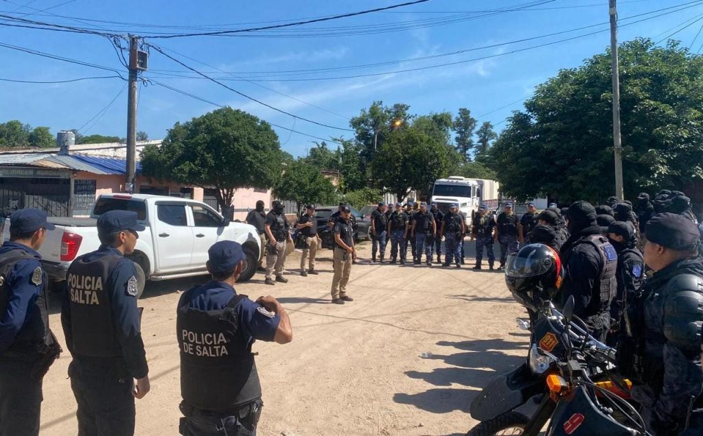 Allanamientos y un detenido por el robo de dinero en Tartagal