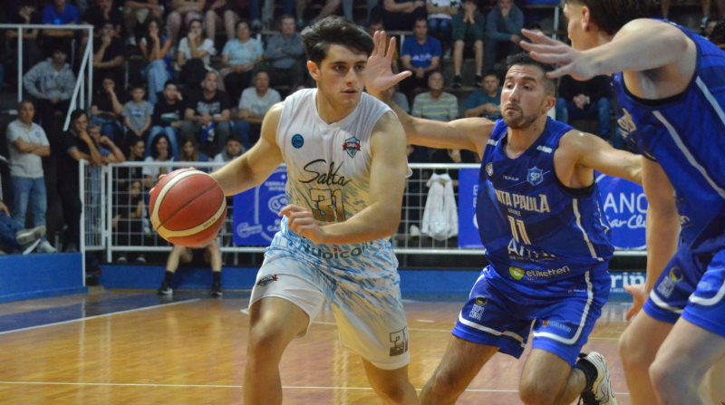 Salta Basket logró su segundo triunfo tras vencer 96–91 a Santa Paula en Gálvez