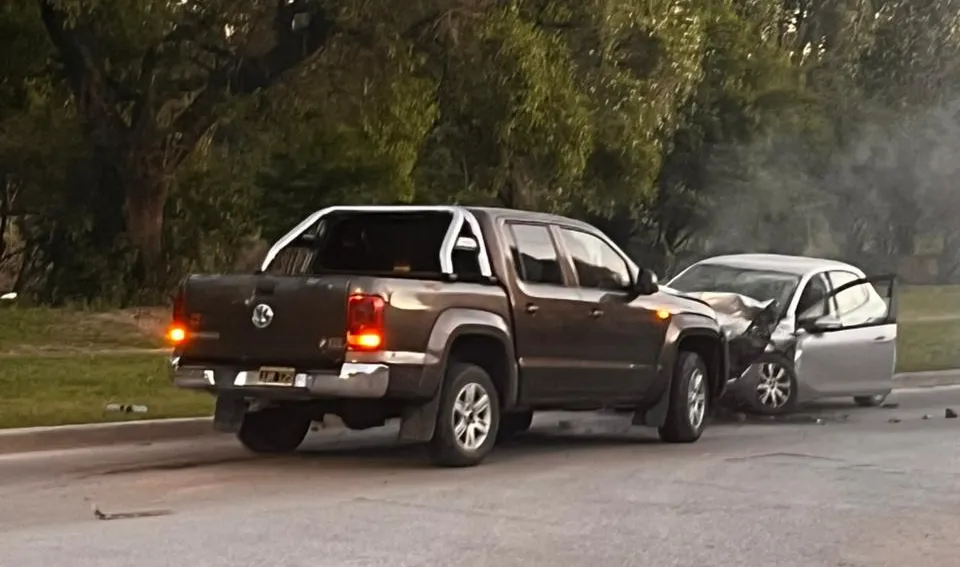 Localizaron la camioneta que protagonizó el doble siniestro vial en Solís Pizarro