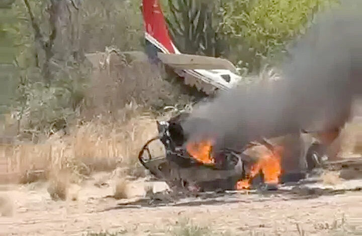 Una avioneta narco cayó en Rosario de la Frontera, con un importante cargamento de droga