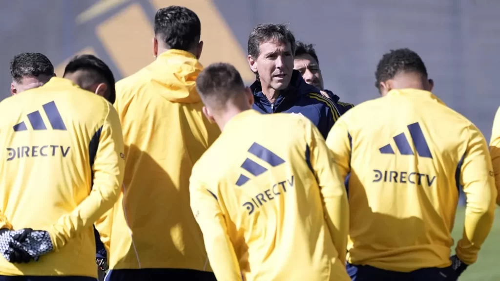 Úbeda definió el once de Boca para enfrentar a River en La Bombonera