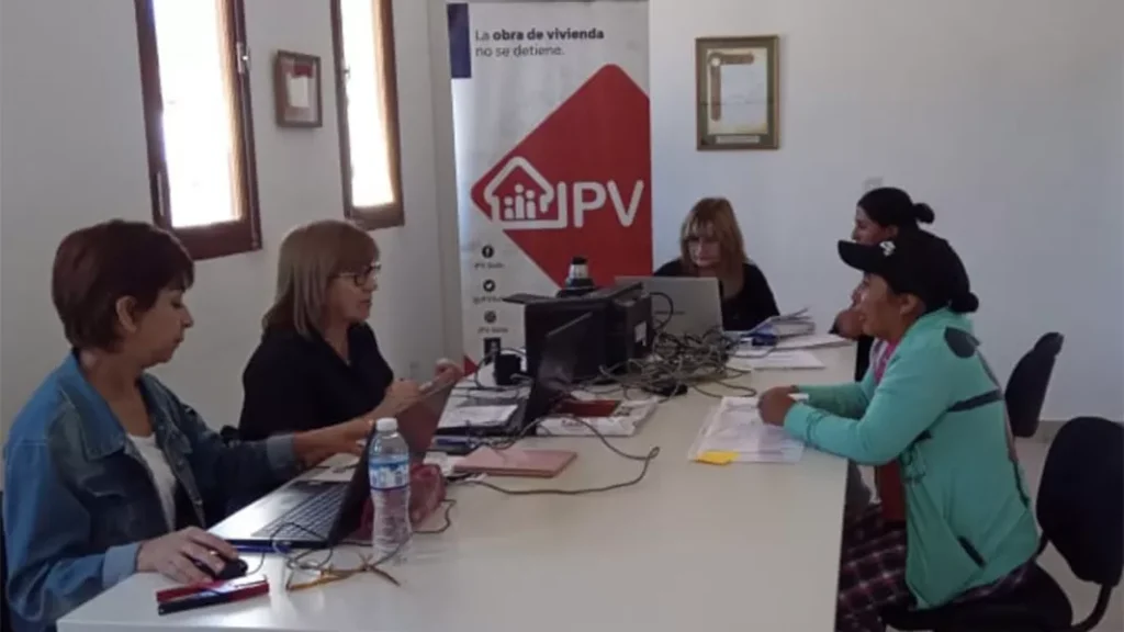 El IPV convoca a notificarse a los beneficiarios del sorteo de 40 viviendas de Apolinario Saravia