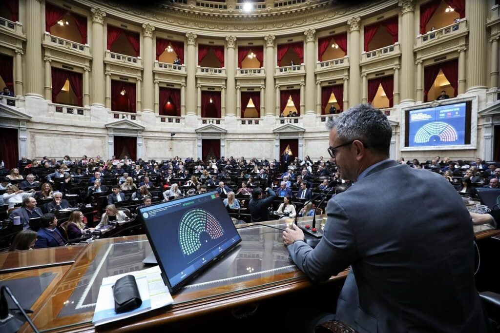 Diputados: La Libertad Avanza le arrebata al peronismo la primera minoría en la víspera a la sesión preparatoria