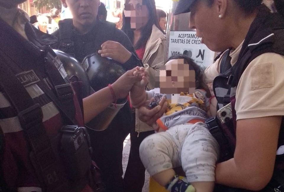 Policías salvaron a un bebé de 4 meses que sufrió una broncoaspiración