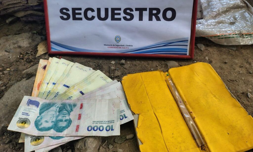 La Policía recuperó dinero robado en barrio Universitario