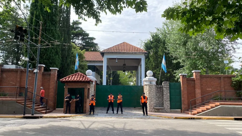 Encontraron muerto a un soldado en la Quinta de Olivos donde vive Milei